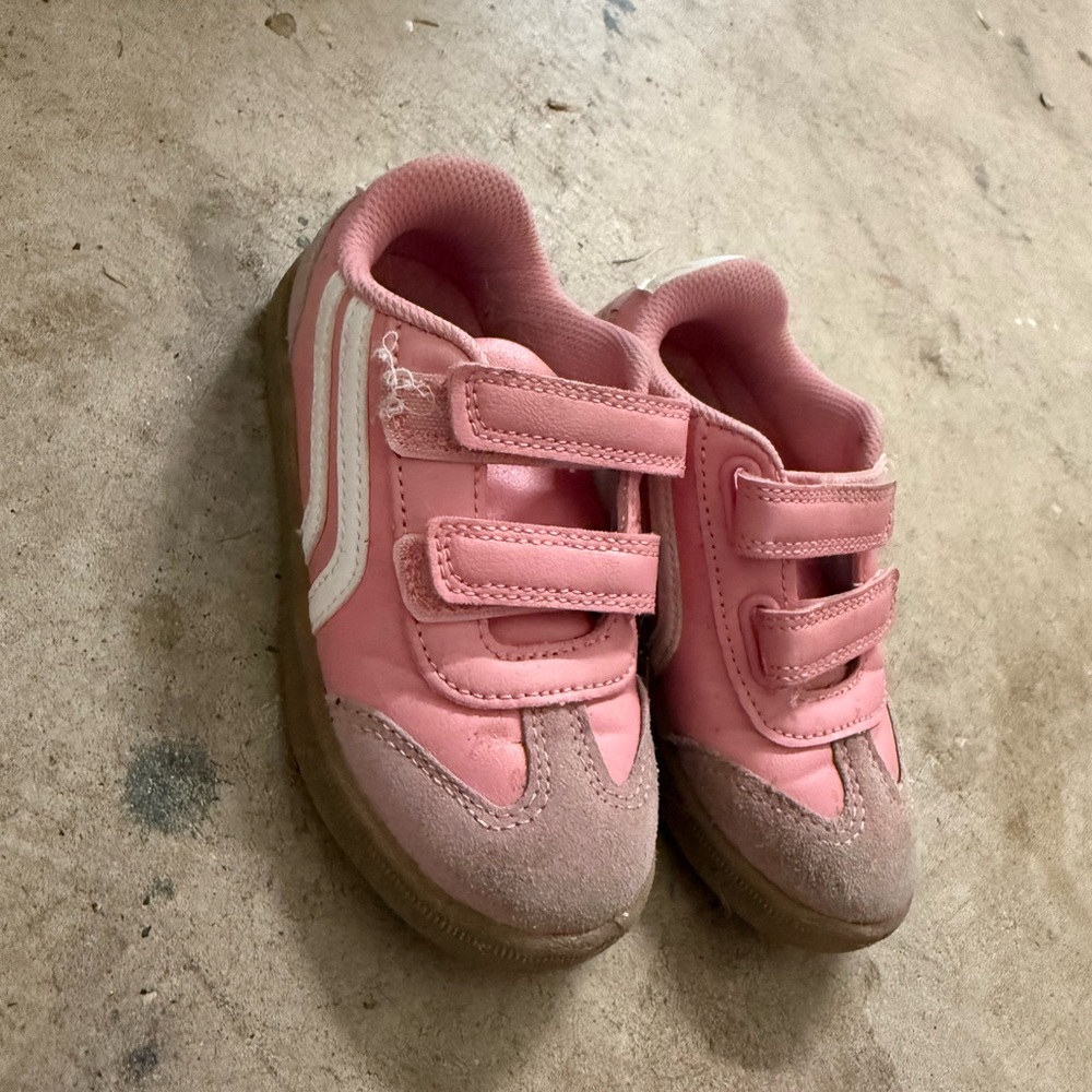 Kids Pink Velcro Sneakers